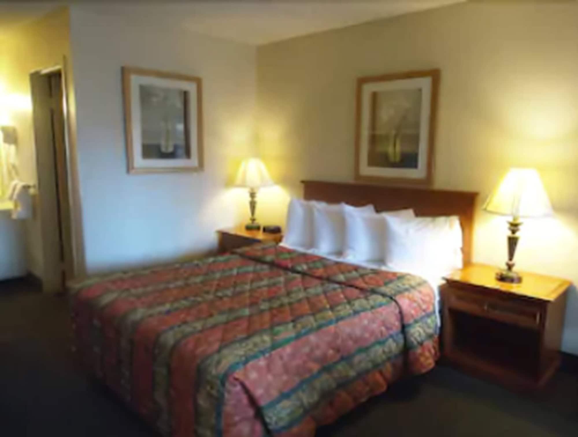 Travelodge by Wyndham Hemet CA Værelse billede