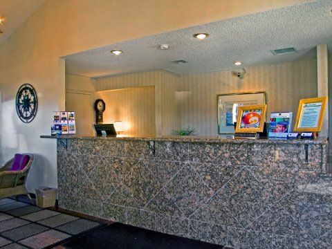 Travelodge by Wyndham Hemet CA Interiør billede